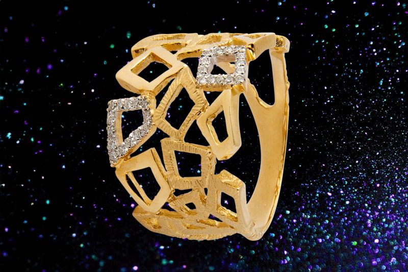 Ring aus 14kt-Gelbgold mit Brillanten