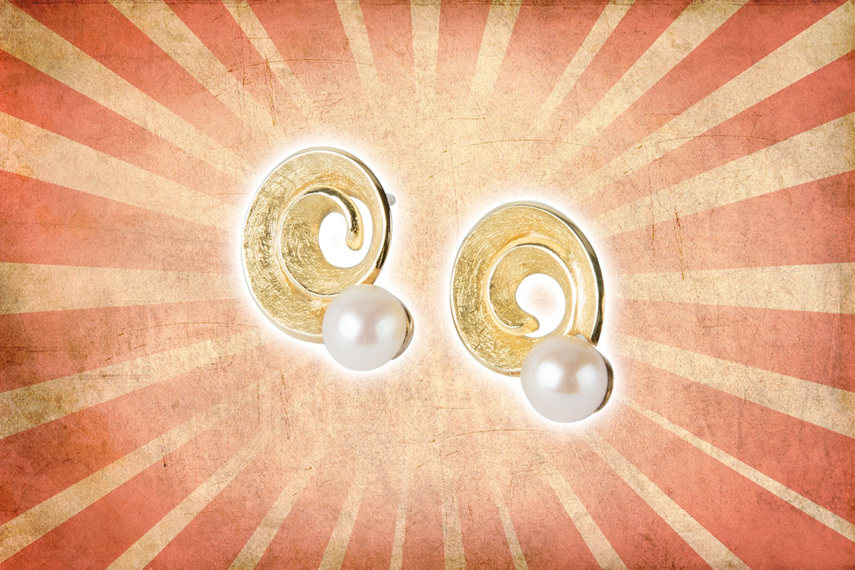 Vergoldete Ohrstecker mit Perle